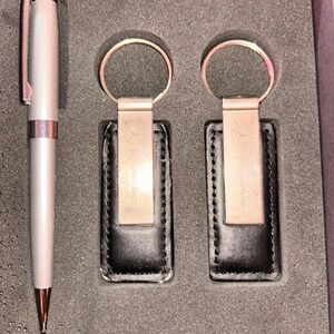 Mercedes-Benz of Beverly Hills Elegant Black and Silver Key Holder Set + Pen
